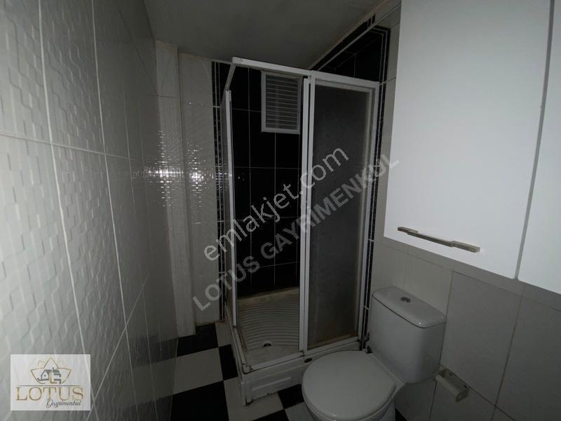 Derince Sırrıpaşa Merkezi Konum 2+1 Yüksek Giriş Satılık Daire — fotoğraf 24