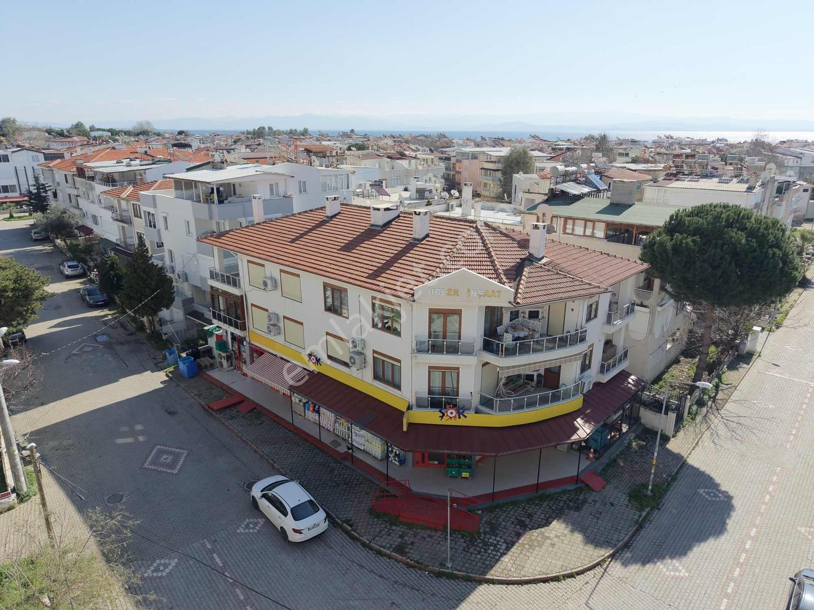 Güçlü Kardeşlerden Denize 150m Fırsat Konumda 3+1 Daire — fotoğraf 2