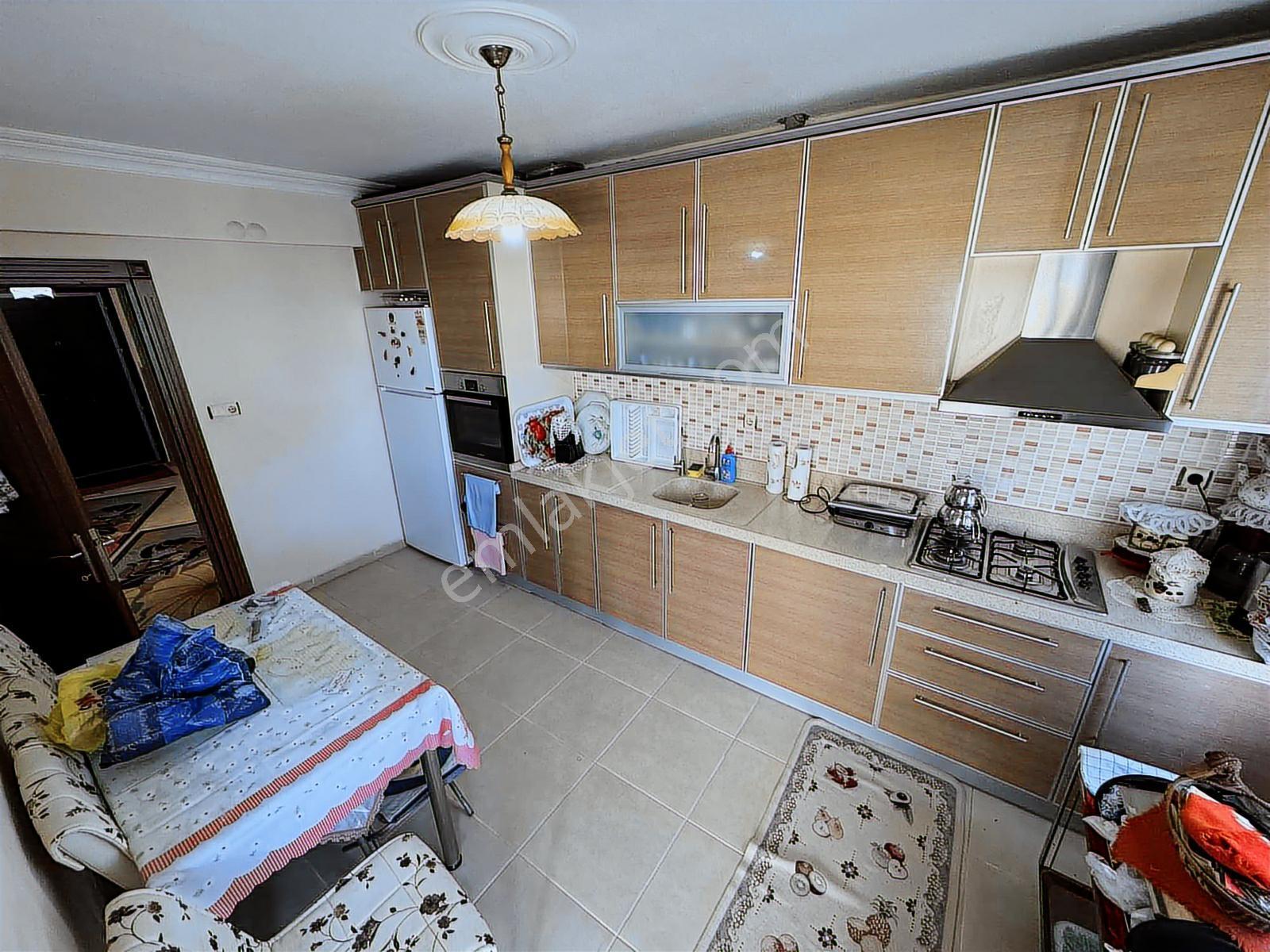 Güçlü Kardeşlerden Denize 150m Fırsat Konumda 3+1 Daire — fotoğraf 14