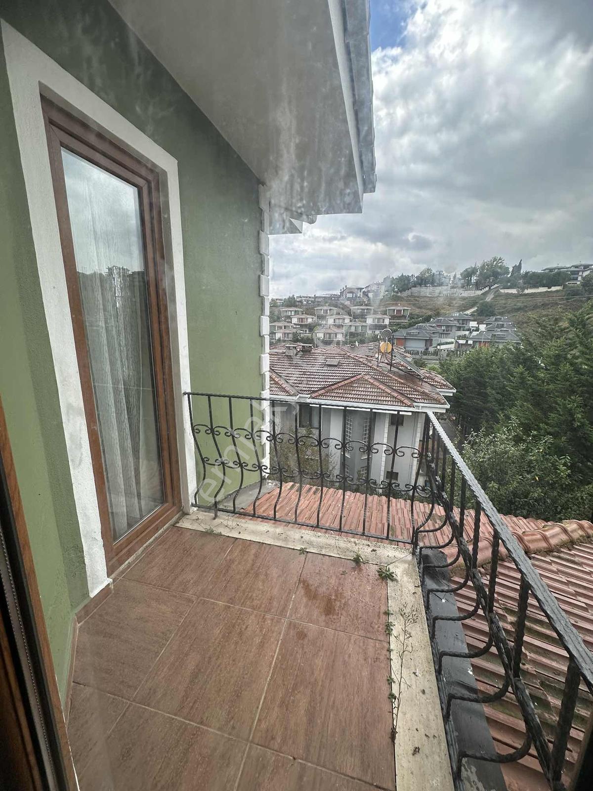 Şile Ahmetli Mah'de Renkli Dünya Konakları 4+2 Satılık Villa — fotoğraf 18
