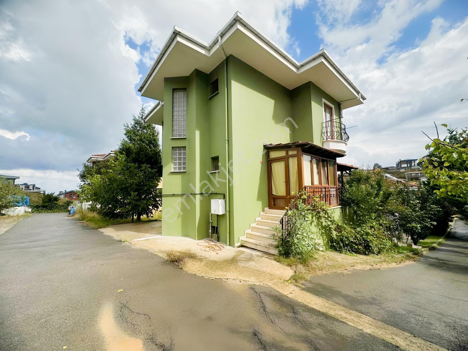 Şile Ahmetli Mah'de Renkli Dünya Konakları 4+2 Satılık Villa — fotoğraf 35