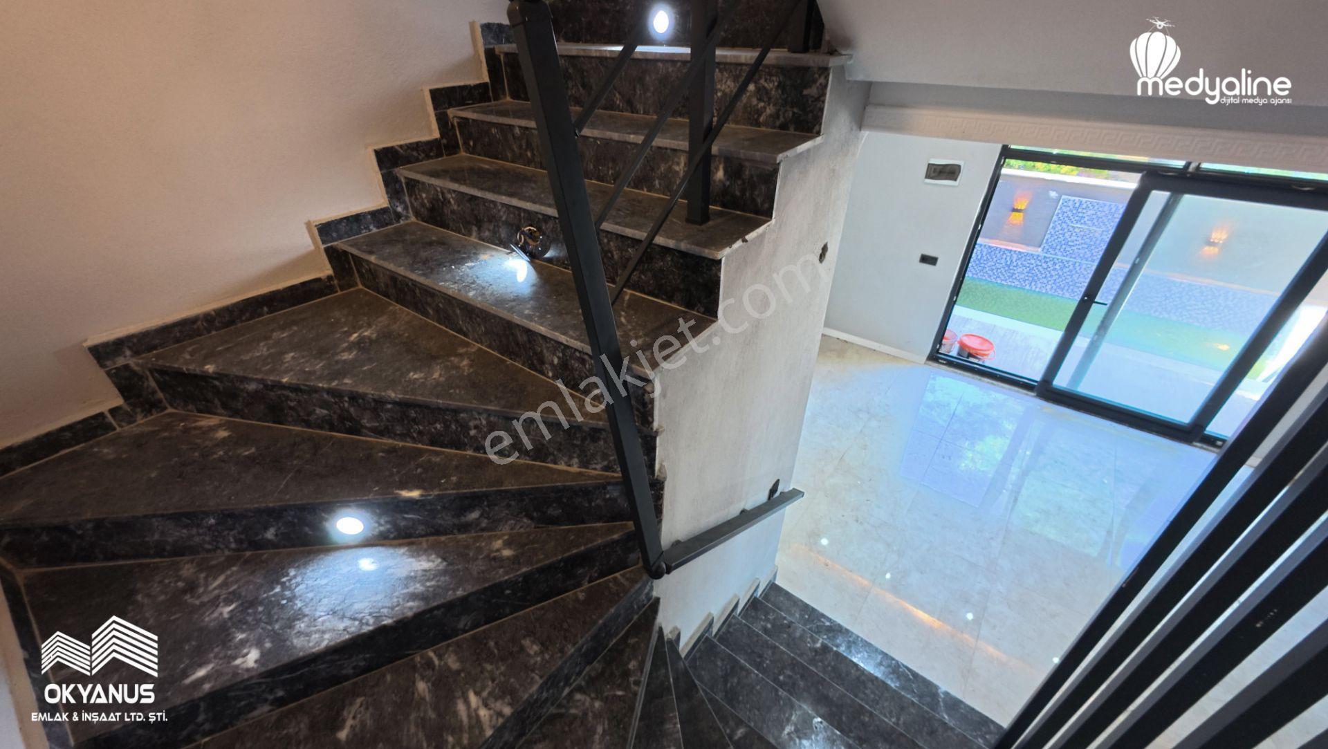 Sakarya Kocaali Yalı Mah De Ön Cephe Havuzlu Satılık 3+1 Villa — fotoğraf 14