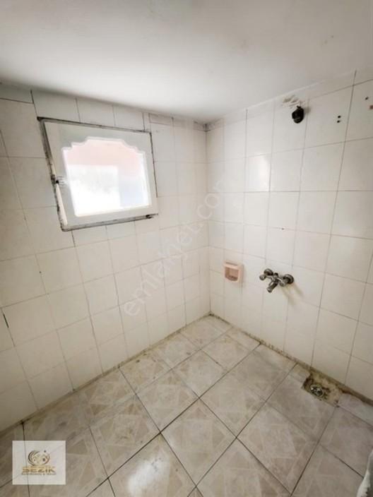 Havuzlubahçe Saydam Caddesi Civarı Güney Cephe 2+1 Kapalı Mutfak — fotoğraf 6