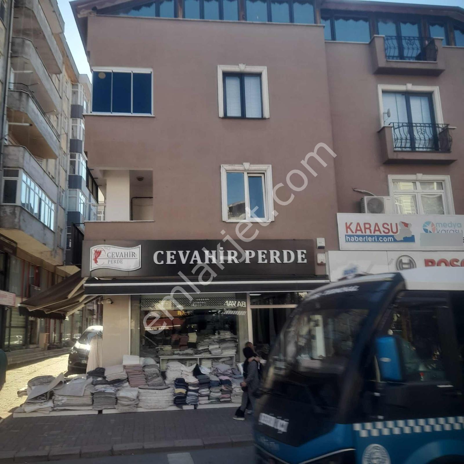Karasu Merkezde Satılık 2+1 Daire — fotoğraf 3