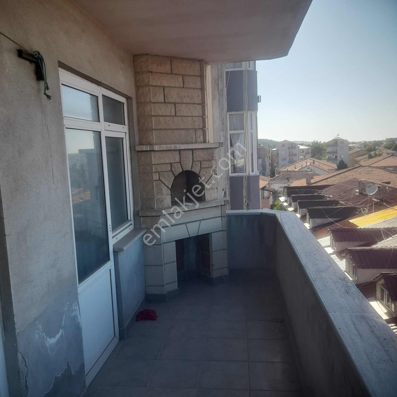 Karasu Merkezde Satılık 2+1 Daire — fotoğraf 11