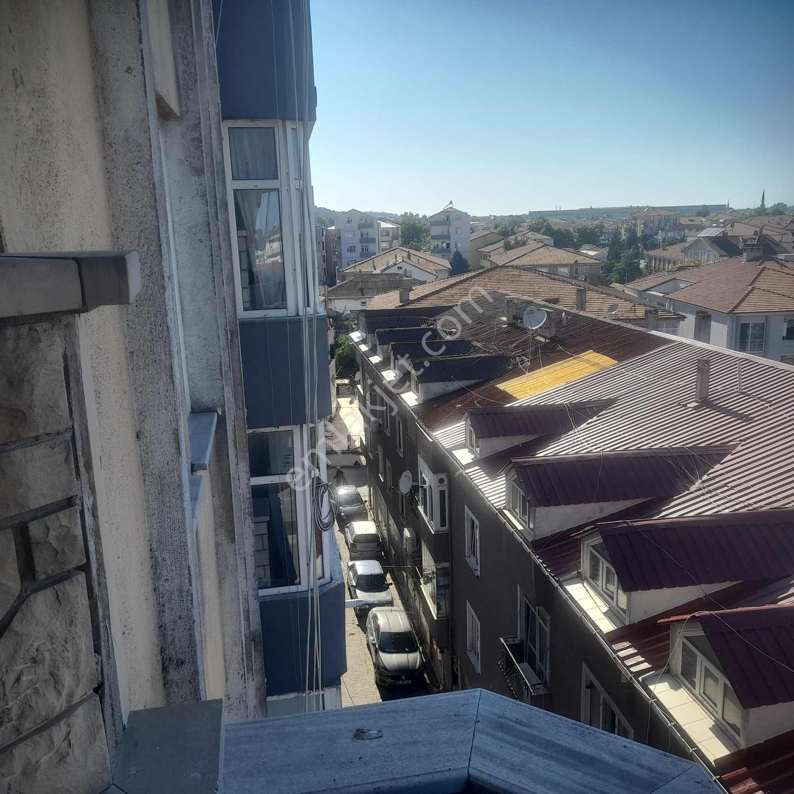Karasu Merkezde Satılık 2+1 Daire — fotoğraf 12