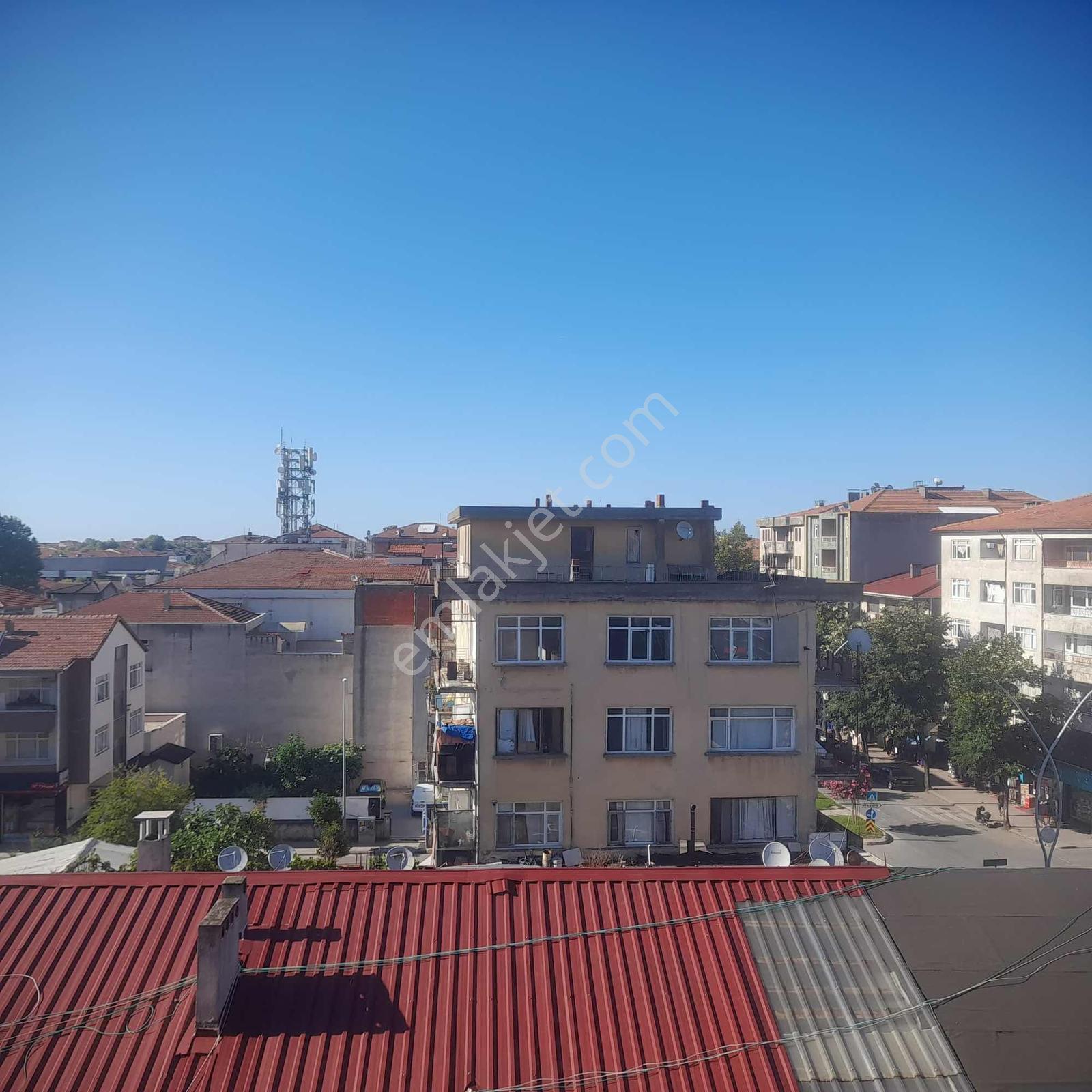 Karasu Merkezde Satılık 2+1 Daire — fotoğraf 13
