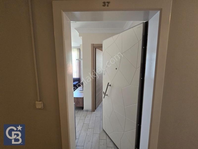 Cb Odak'tan Çiğli'de Havuzlu Sitede Satılık Eşyalı 1+1 Daire! — fotoğraf 9