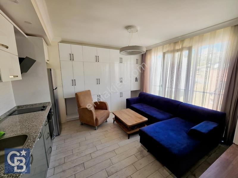 Cb Odak'tan Çiğli'de Havuzlu Sitede Satılık Eşyalı 1+1 Daire! — fotoğraf 15