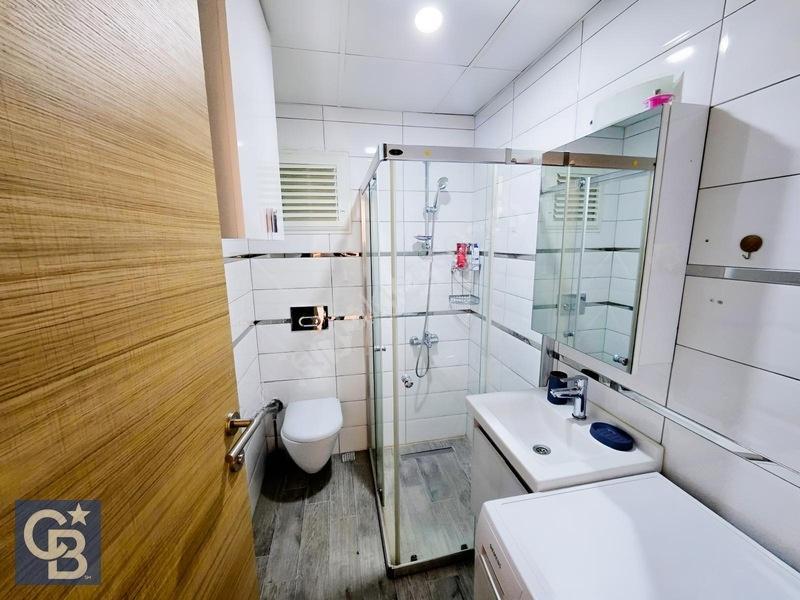 Cb Odak'tan Çiğli'de Havuzlu Sitede Satılık Eşyalı 1+1 Daire! — fotoğraf 17
