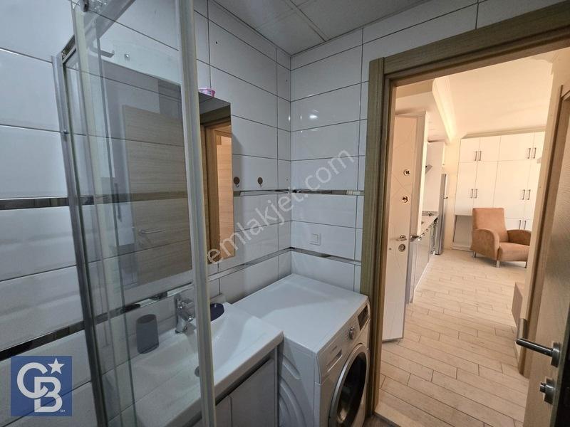 Cb Odak'tan Çiğli'de Havuzlu Sitede Satılık Eşyalı 1+1 Daire! — fotoğraf 18