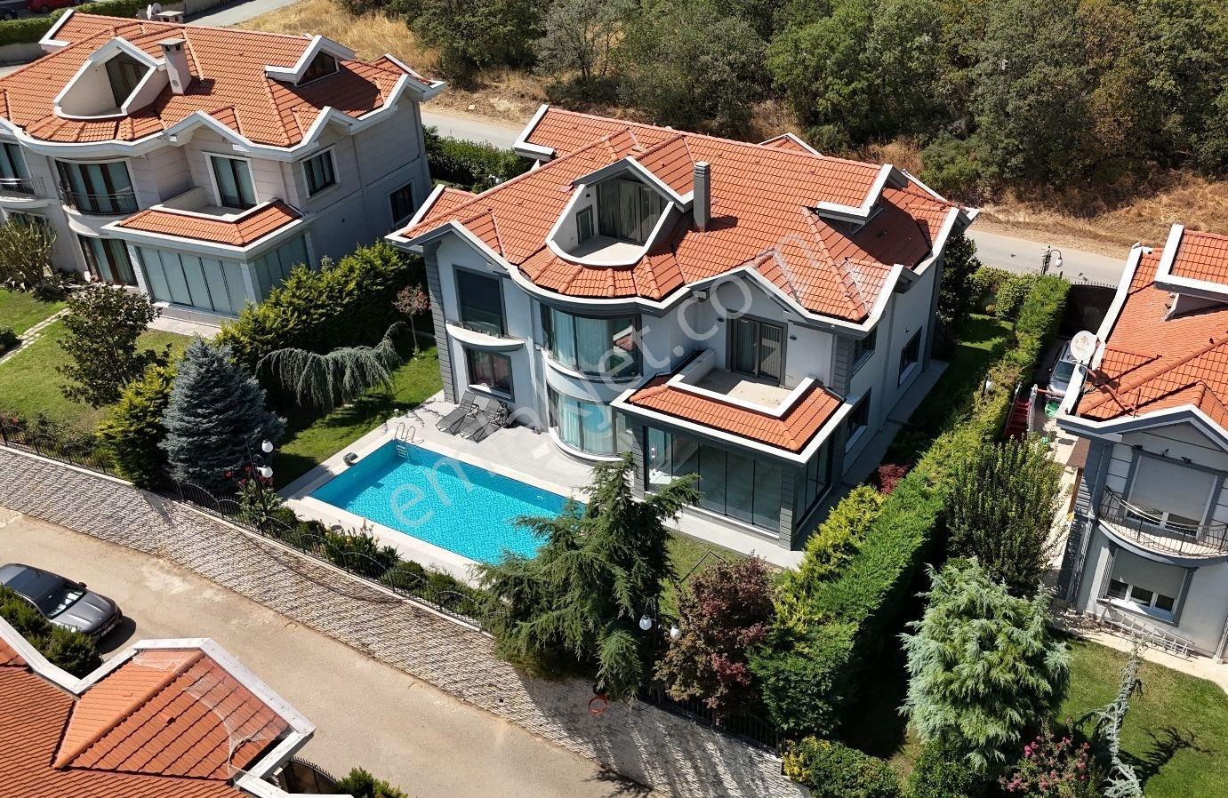 Nilüfer Özlüce 19 Mayıs Mahallesi Satılık 5+1 Villa — fotoğraf 2