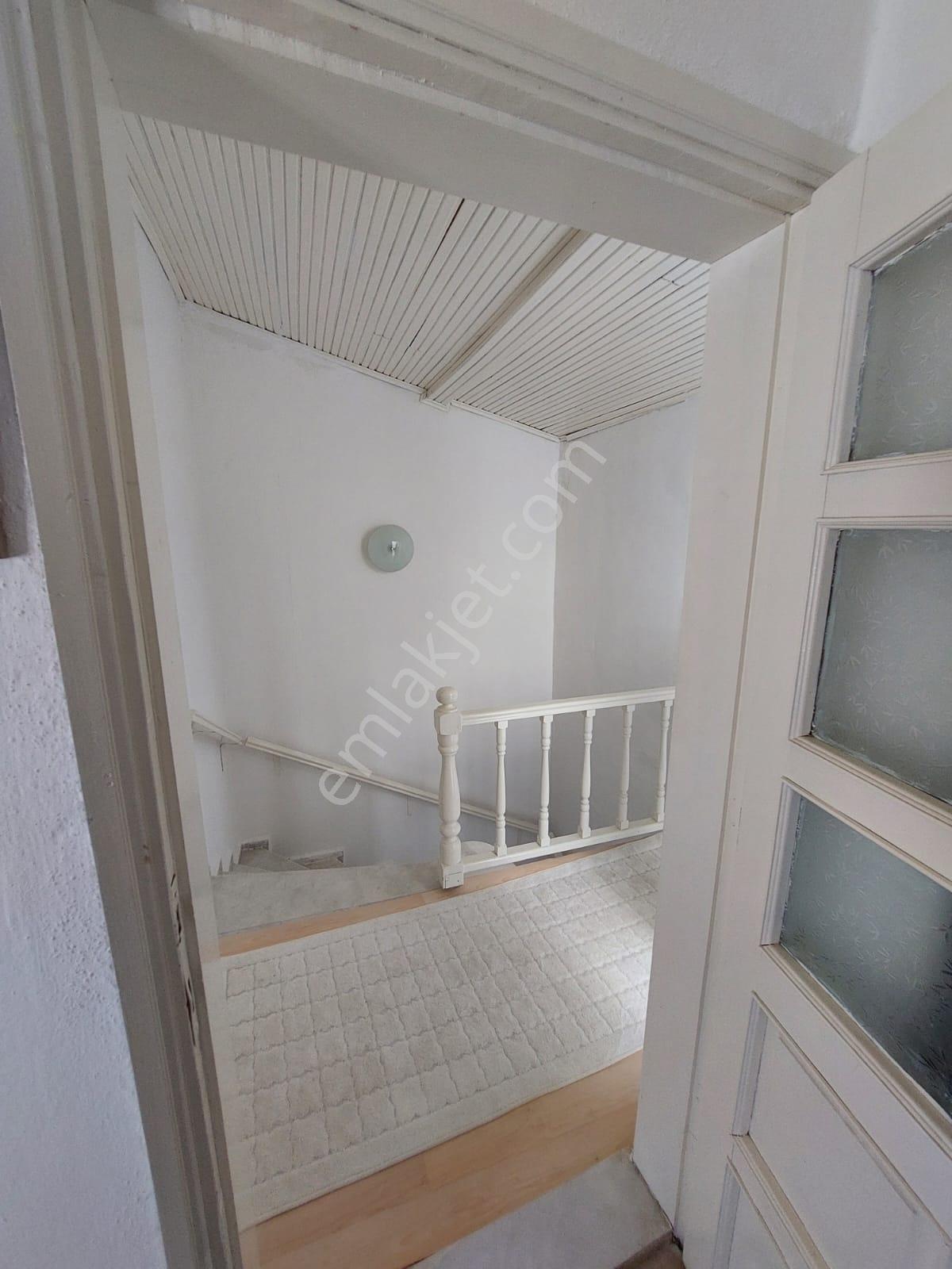 Foça Mah. Plaja 300m 4+1 — fotoğraf 27