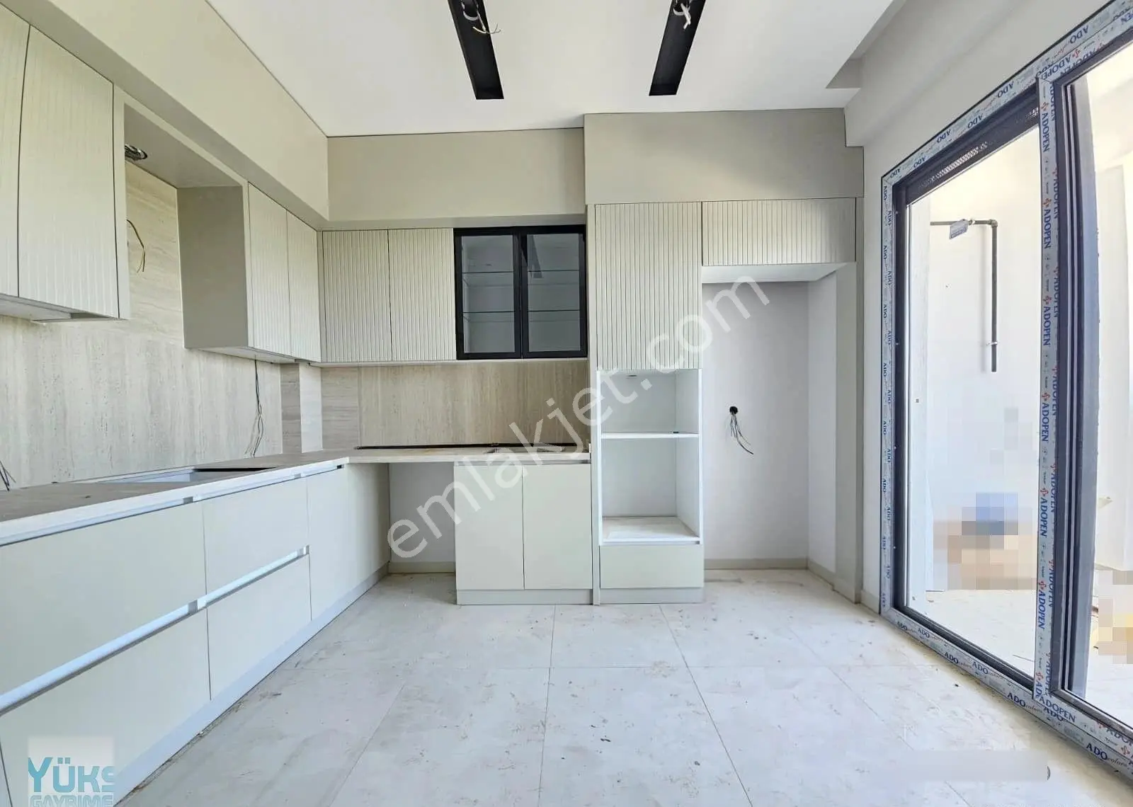 Denizli Şemikler Mahallesinde 3+1 150 M2 Ebeveyn Banyolu Satılık Daireler