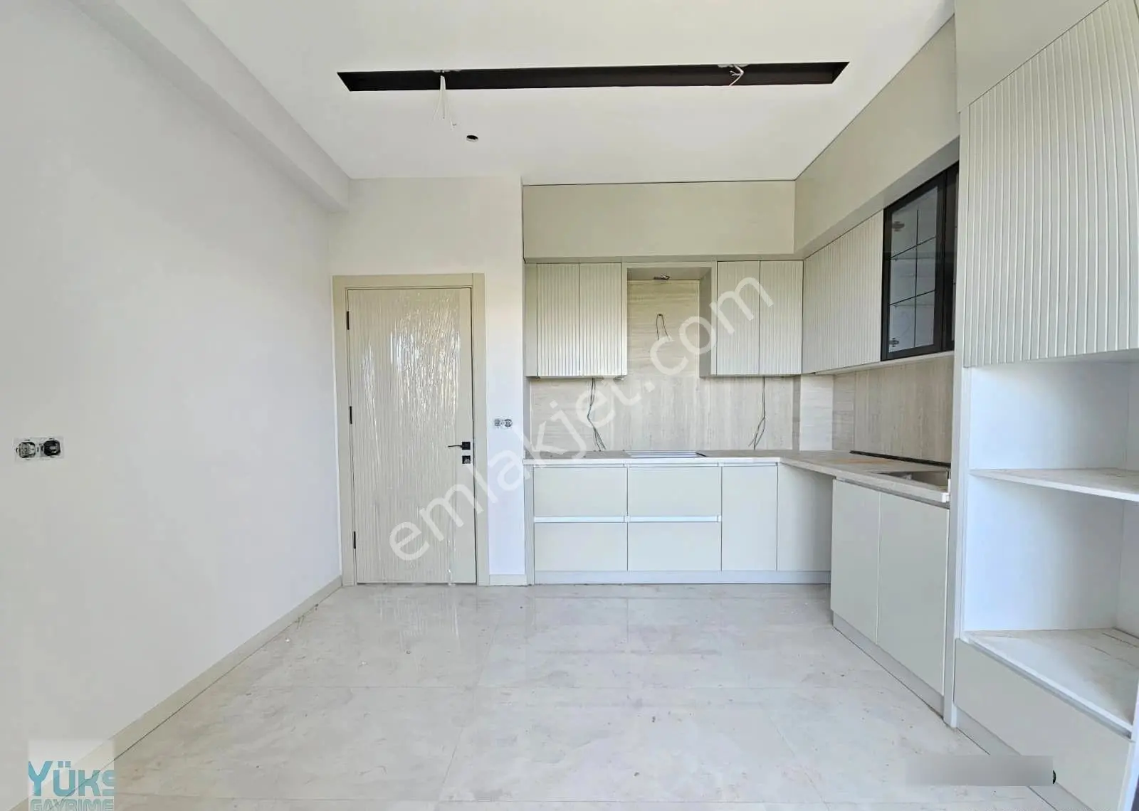 Denizli Şemikler Mahallesinde 3+1 150 M2 Ebeveyn Banyolu Satılık Daireler — fotoğraf 5