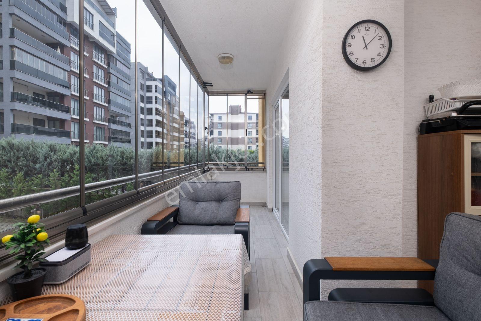 Remax Advantage'dan Balkan Bulvarı Cadde Üzerinde Arakat Siteiçi — fotoğraf 9
