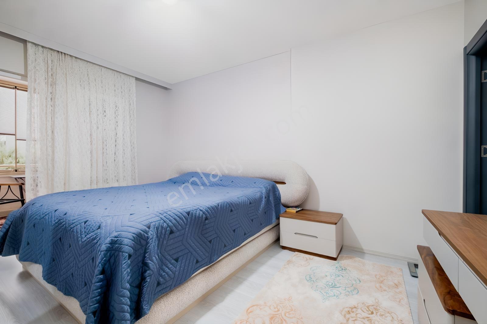 Remax Advantage'dan Balkan Bulvarı Cadde Üzerinde Arakat Siteiçi — fotoğraf 15
