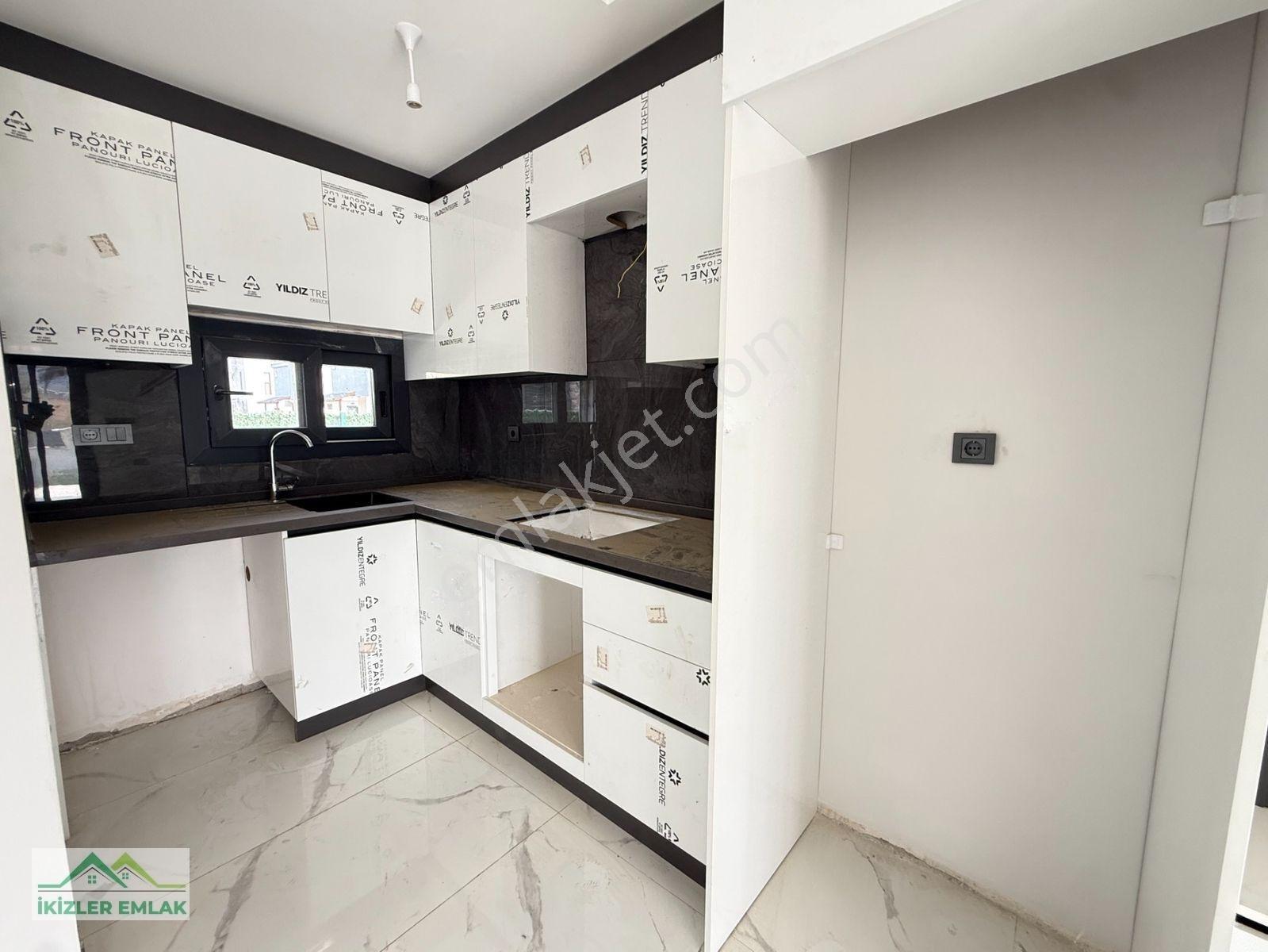 Seferihisar Doğanbey'de Satılık Sıfır 3+1 Dubleks Villa Geniş Bahçeli — fotoğraf 10