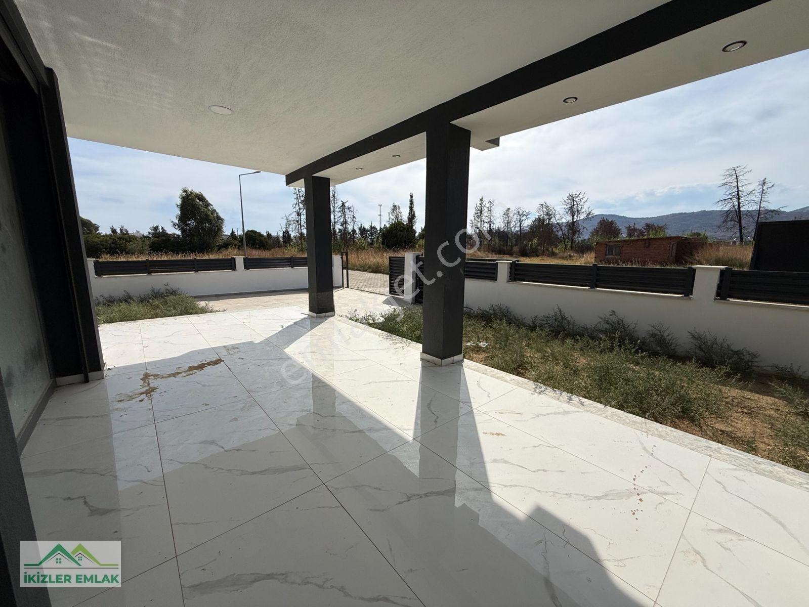 Seferihisar Doğanbey'de Satılık Sıfır 3+1 Dubleks Villa Geniş Bahçeli — fotoğraf 11