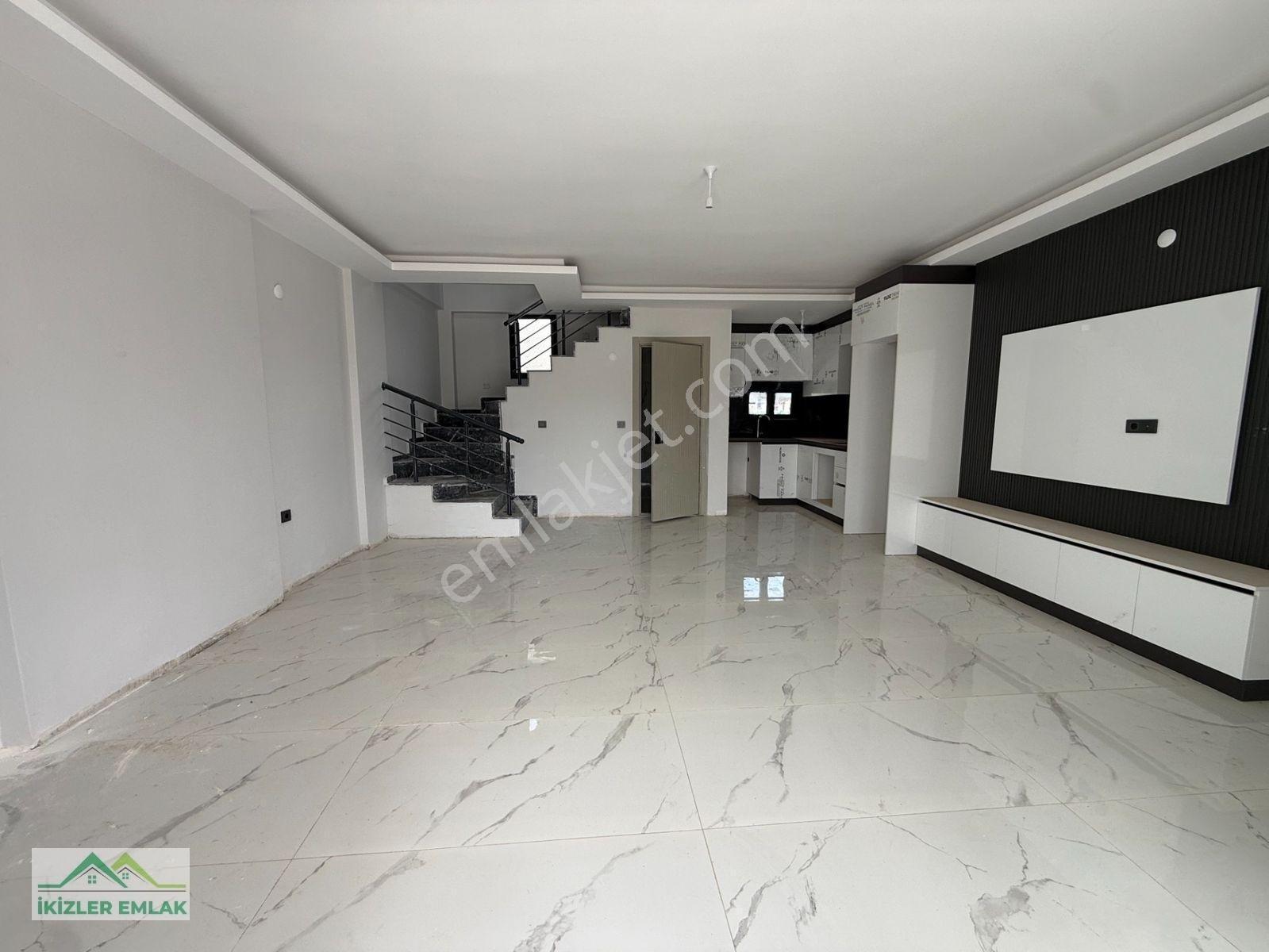 Seferihisar Doğanbey'de Satılık Sıfır 3+1 Dubleks Villa Geniş Bahçeli — fotoğraf 16