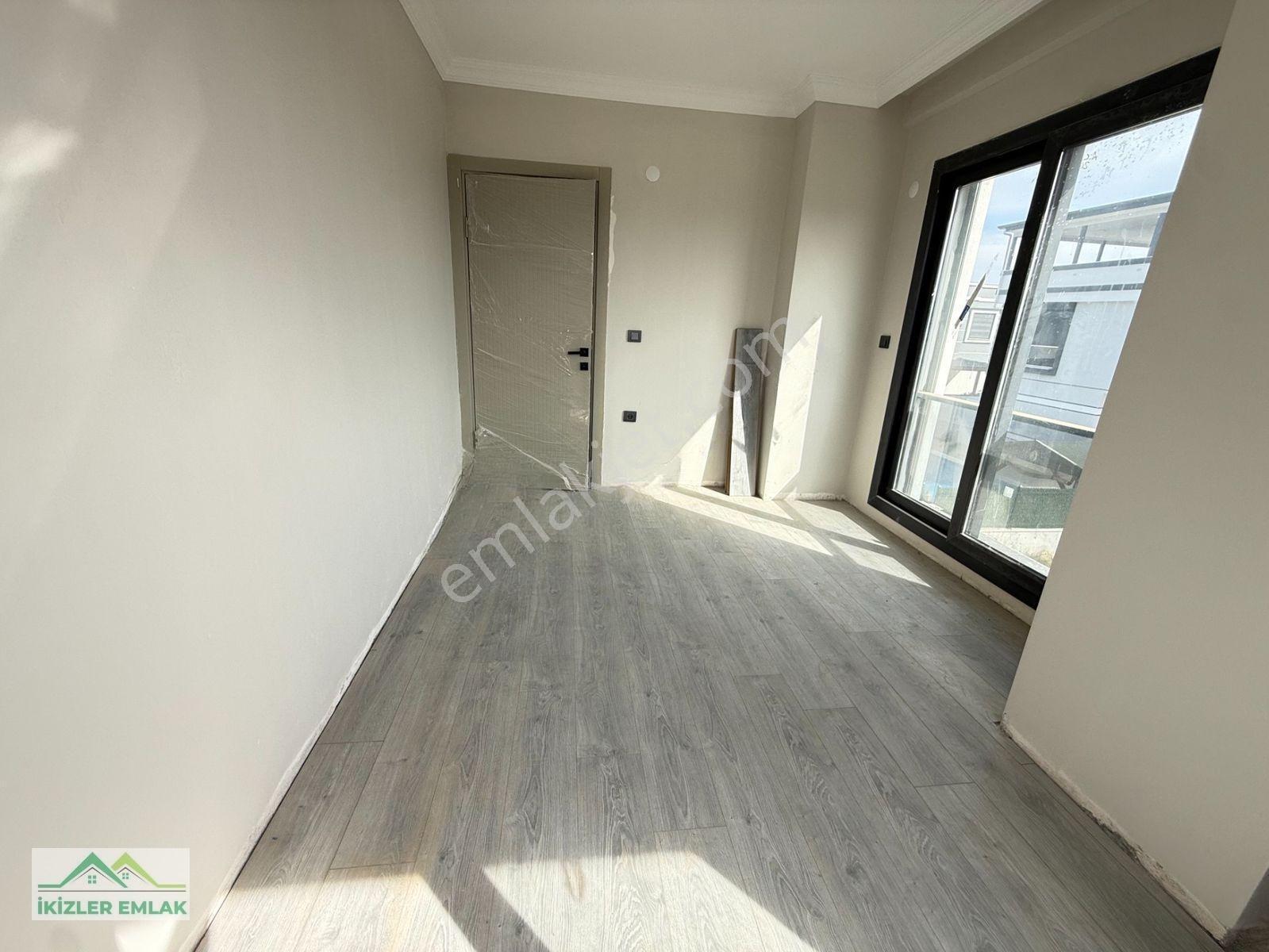 Seferihisar Doğanbey'de Satılık Sıfır 3+1 Dubleks Villa Geniş Bahçeli — fotoğraf 27