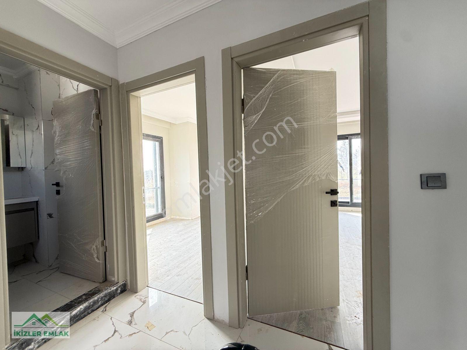 Seferihisar Doğanbey'de Satılık Sıfır 3+1 Dubleks Villa Geniş Bahçeli — fotoğraf 31