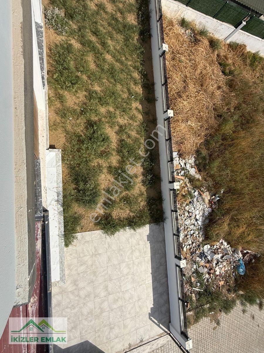 Seferihisar Doğanbey'de Satılık Sıfır 3+1 Dubleks Villa Geniş Bahçeli — fotoğraf 33