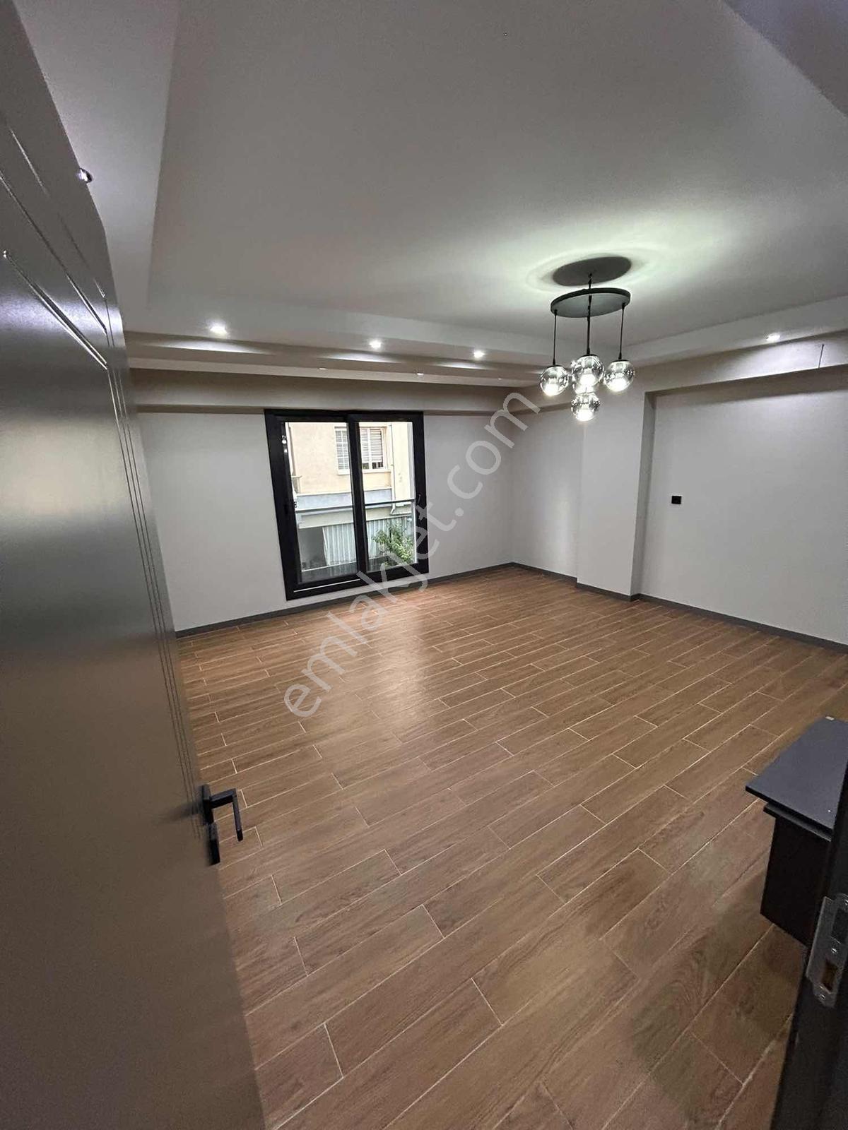 Manisa Alaşehir Satılık 3+1 Kapalı Mutfak — fotoğraf 2
