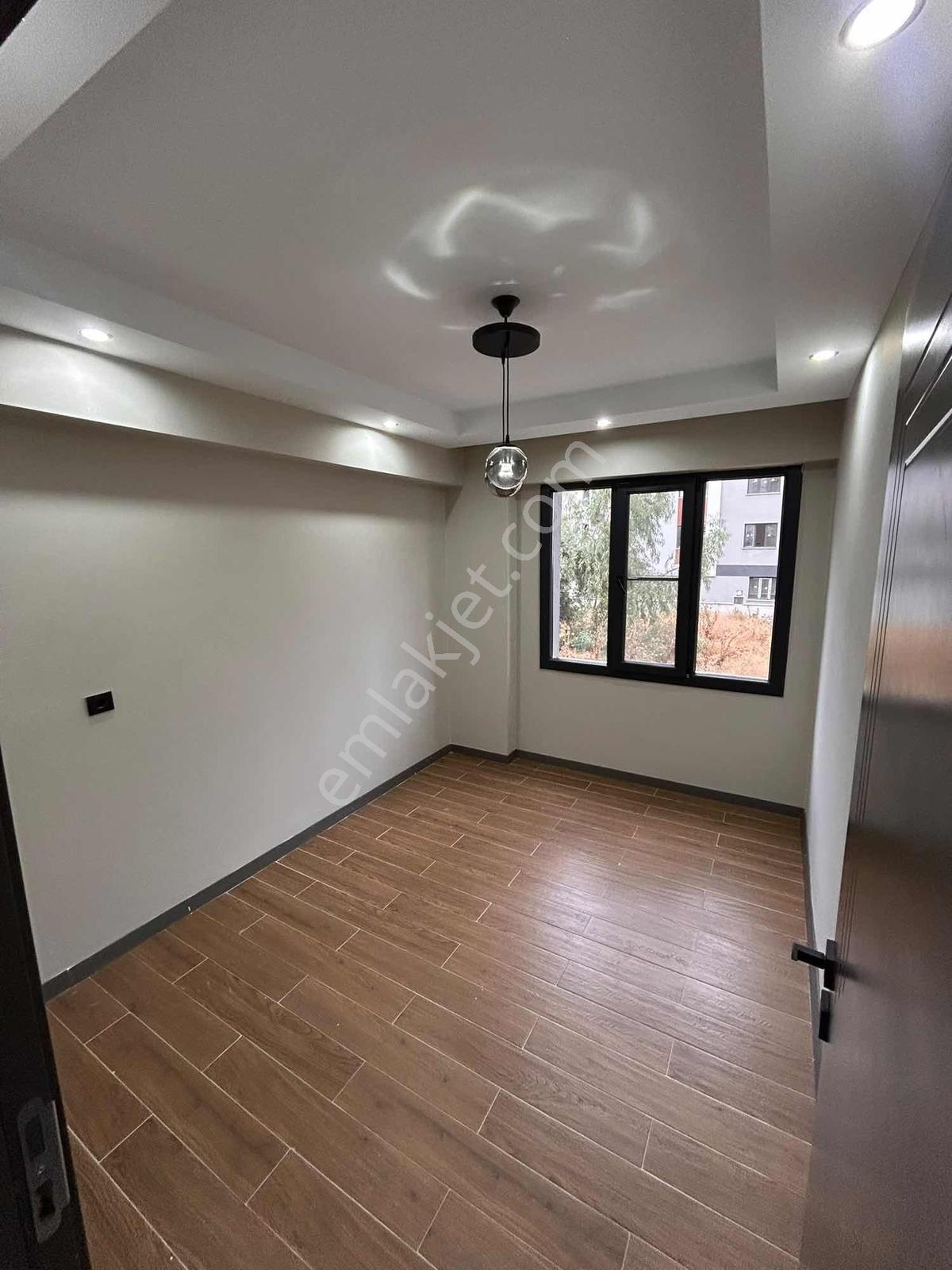 Manisa Alaşehir Satılık 3+1 Kapalı Mutfak — fotoğraf 7