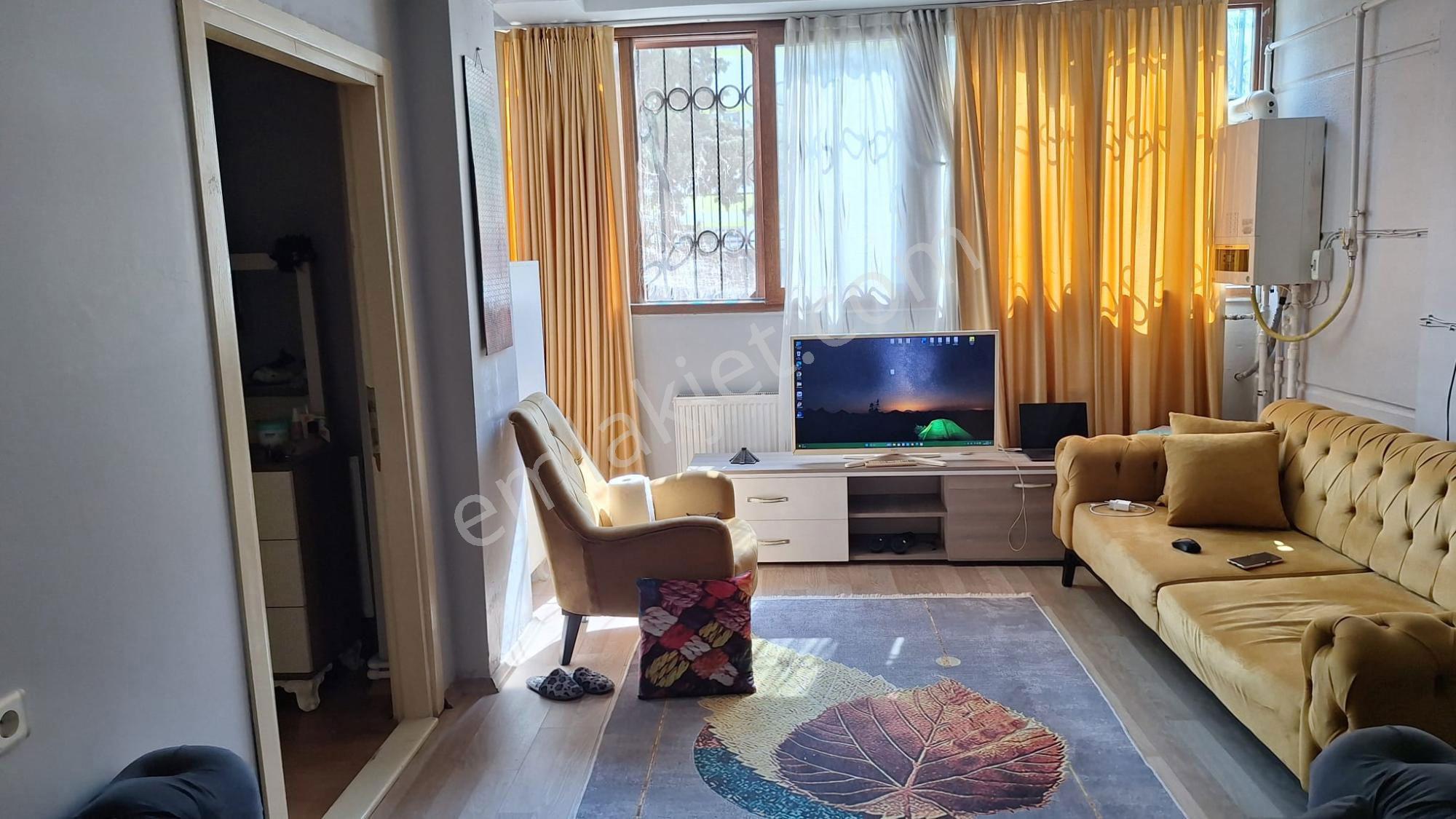 Remax Smyrna'dan Yaylacık Mah. 2+1 Satılık Daire — fotoğraf 4