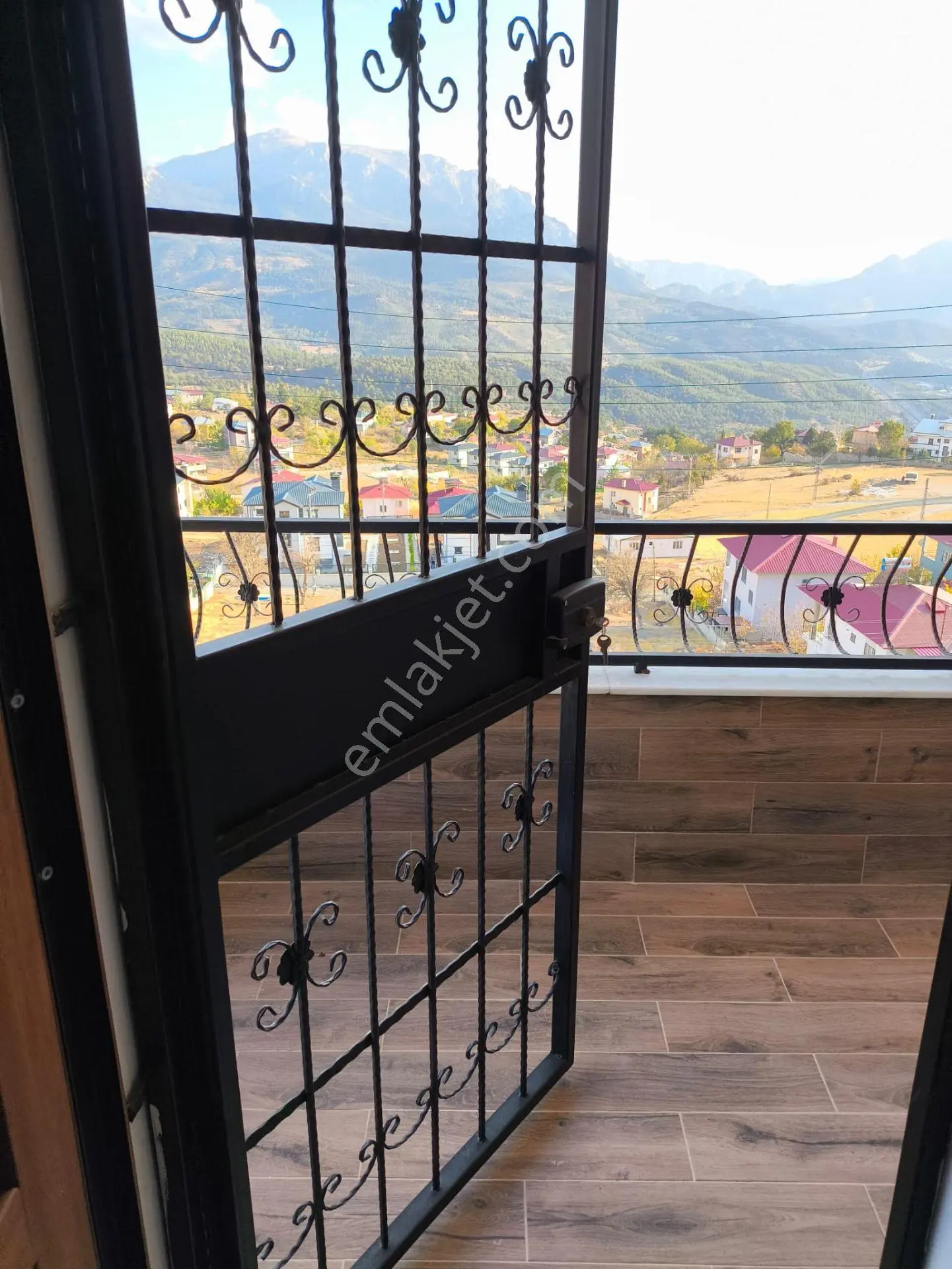 Pozantı Alpu Da Ultralüks 5+1 Villa Satılıktır — fotoğraf 12