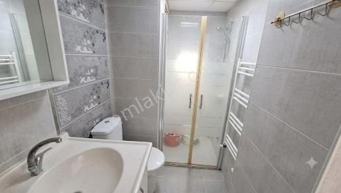 Buca Yıldız Mah.7 Yaşında Satılık 2+1 Daıre — fotoğraf 14
