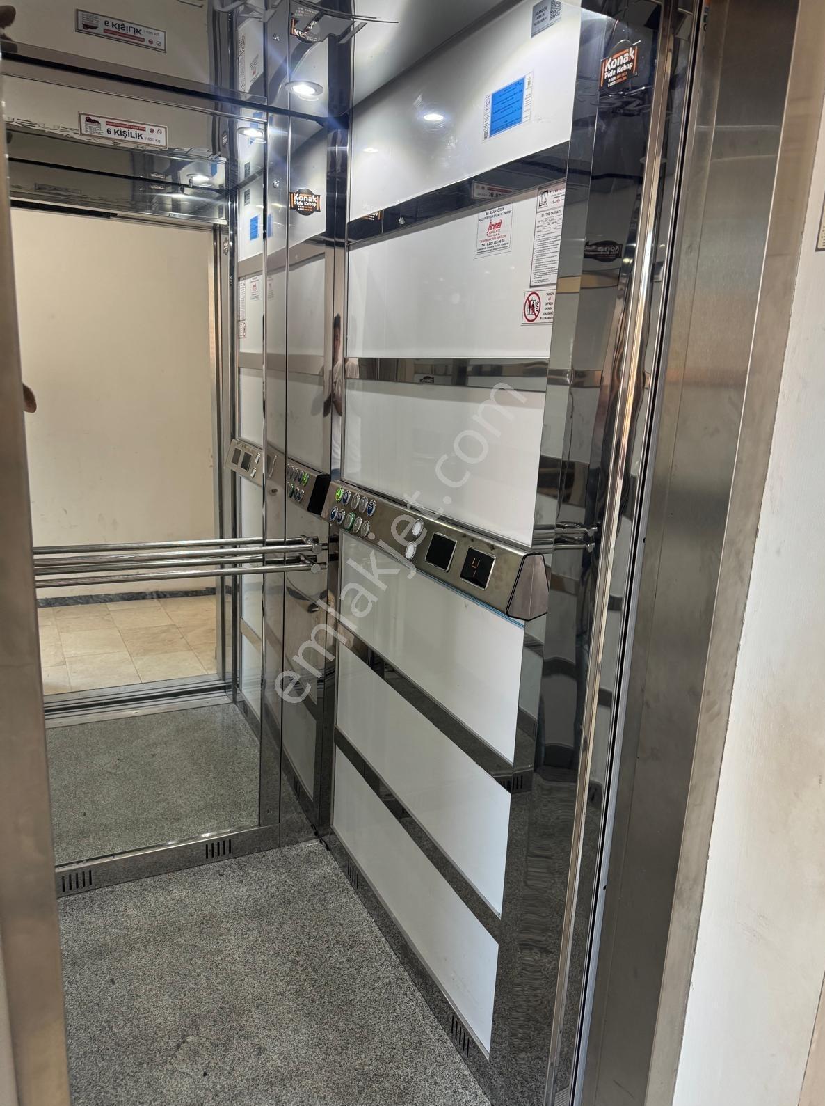 Natro'dan Kumlubel Mh 1+1 Full Eşyalı Asansörlü Satılık Daire — fotoğraf 2