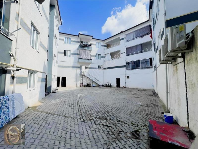 Roma 'dan Fatih Mh. Satılık Daire — fotoğraf 3