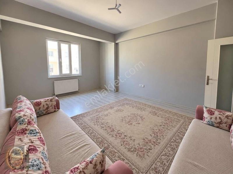 Roma 'dan Fatih Mh. Satılık Daire — fotoğraf 10