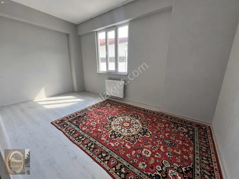 Roma 'dan Fatih Mh. Satılık Daire — fotoğraf 11