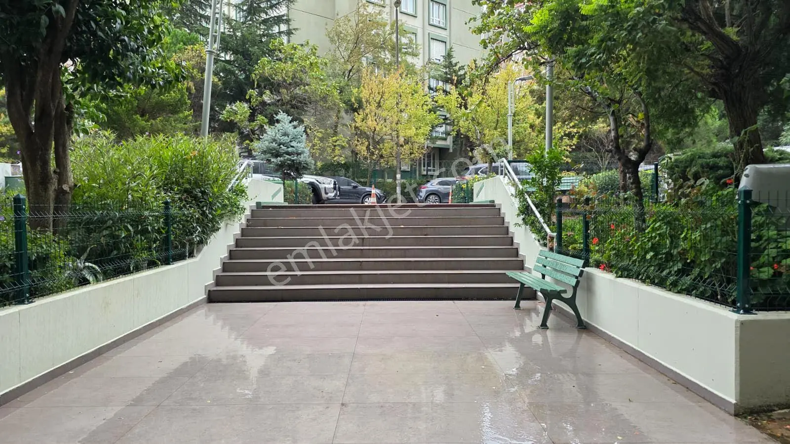 Ataşehir Ata Blokları'nda Boş / Masrafsız Satılık 3+1 Daire — fotoğraf 5