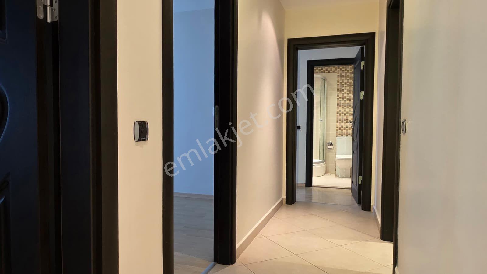 Ataşehir Ata Blokları'nda Boş / Masrafsız Satılık 3+1 Daire — fotoğraf 24