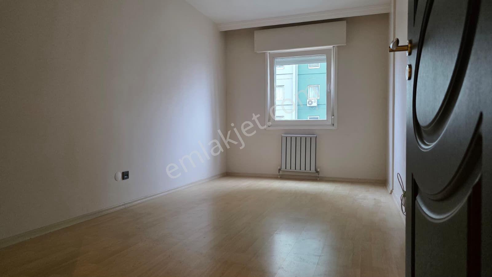 Ataşehir Ata Blokları'nda Boş / Masrafsız Satılık 3+1 Daire — fotoğraf 26