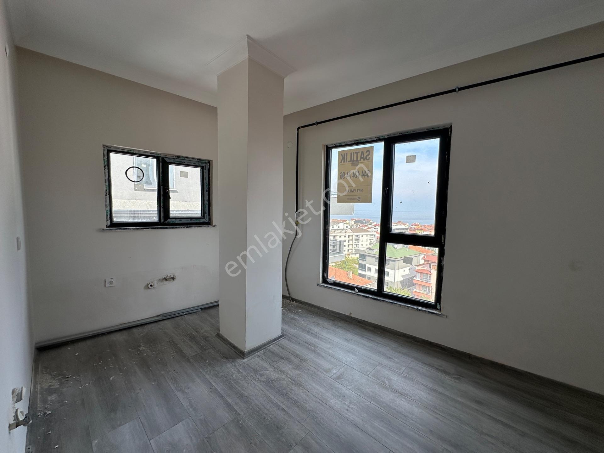 Akçakoca Çuhallıda Full Deniz Manzaralı Satılık 1+1 Daire — fotoğraf 18