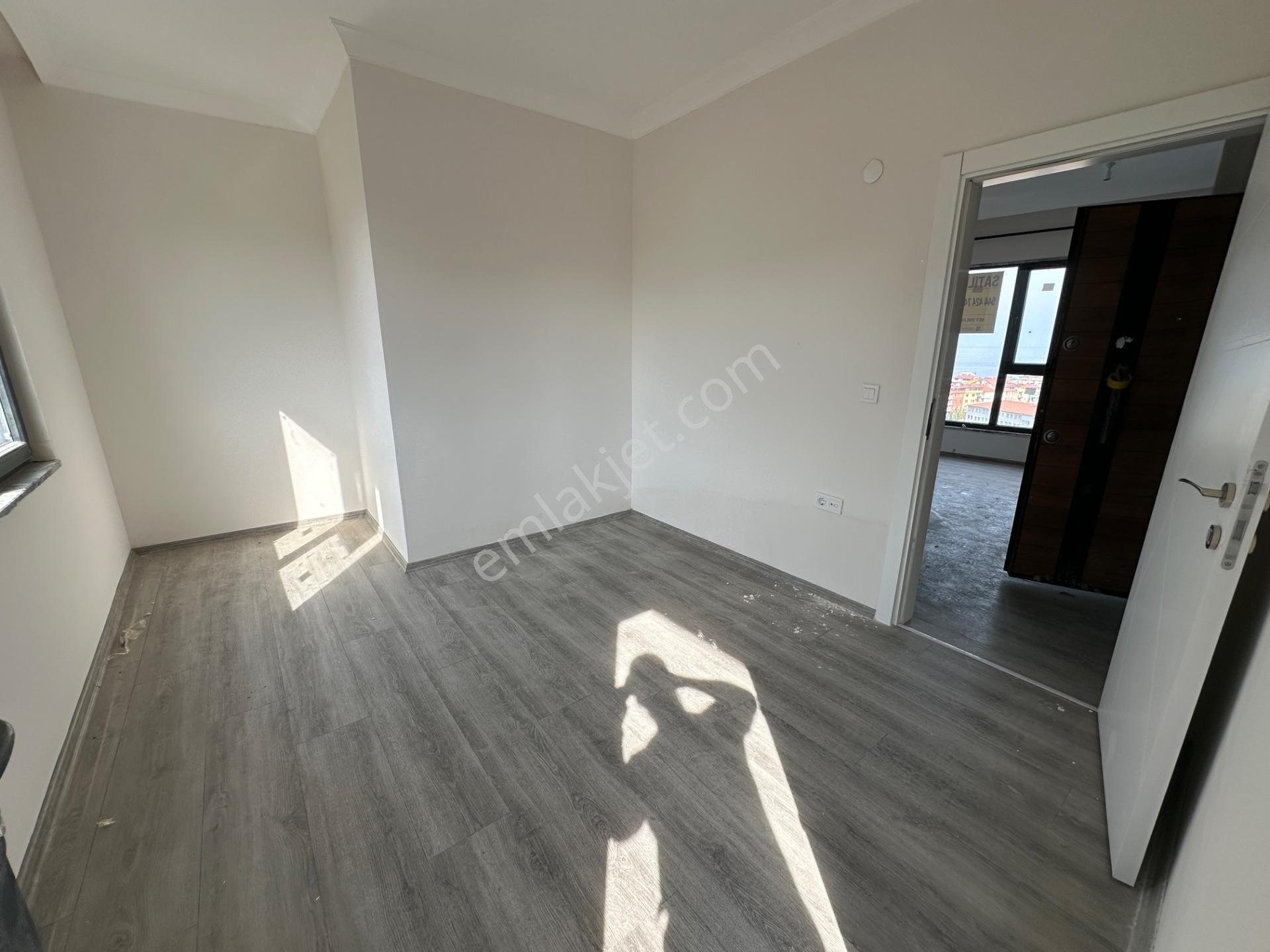 Akçakoca Çuhallıda Full Deniz Manzaralı Satılık 1+1 Daire — fotoğraf 24