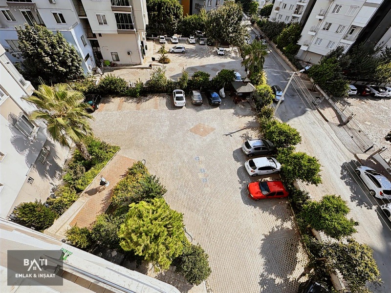 Uncalı Ana Cadde Üzerinde Ara Kat Site İçi Geniş Doğalgazl — fotoğraf 8