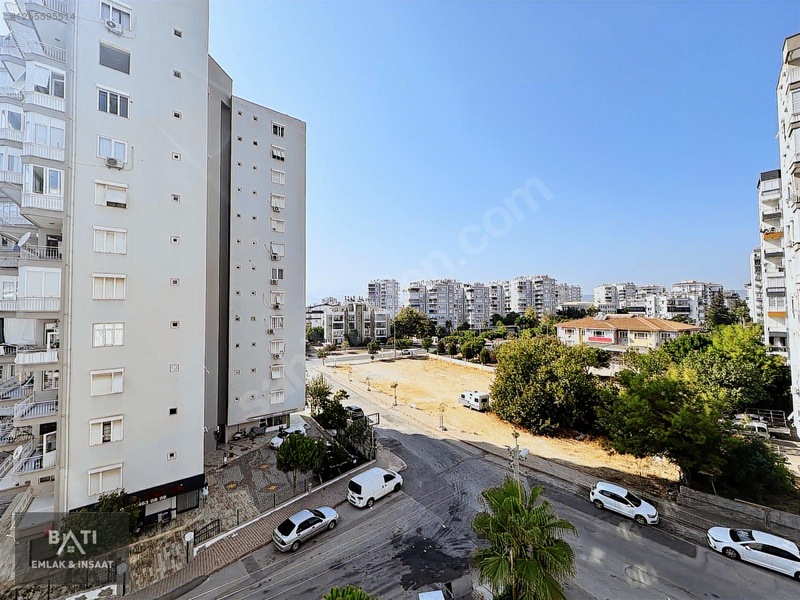 Uncalı Ana Cadde Üzerinde Ara Kat Site İçi Geniş Doğalgazl — fotoğraf 9