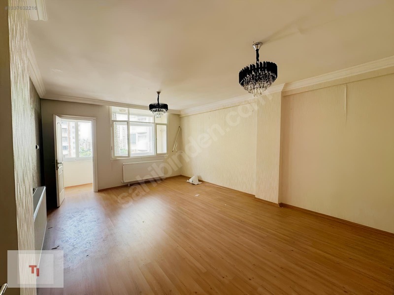 Ti Group Huzurevleri Metroya Yakın 3+1 Dogalgazlı Masrafsız — fotoğraf 7