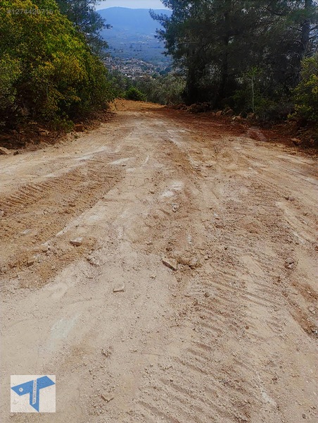 Torbalı'da Manzaralı, 250m² Yatırımlık Arsa — fotoğraf 11