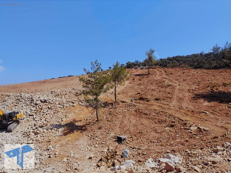 Torbalı'da Manzaralı, 250m² Yatırımlık Arsa — fotoğraf 25