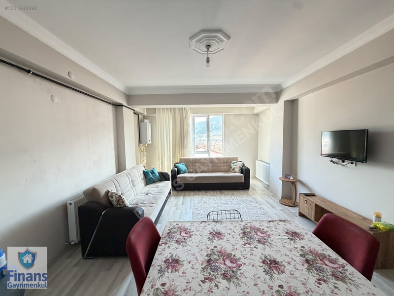 Finans Gayrimenkul'den Eğitim Fak Yakın Kiralık Eşyalı Daire 1+1 — fotoğraf 4