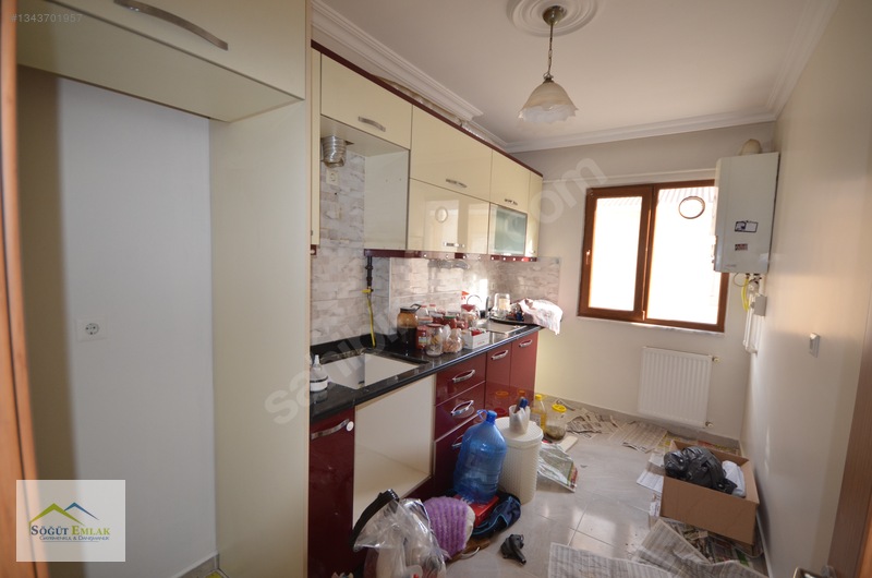 Huzurevi Metrosuna Yakın 2+1 Ara Katta Kiralık Daire — fotoğraf 3