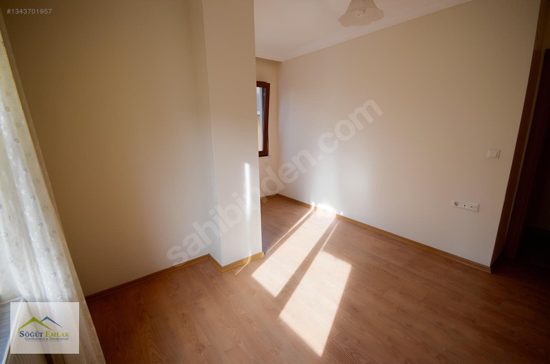 Huzurevi Metrosuna Yakın 2+1 Ara Katta Kiralık Daire — fotoğraf 9