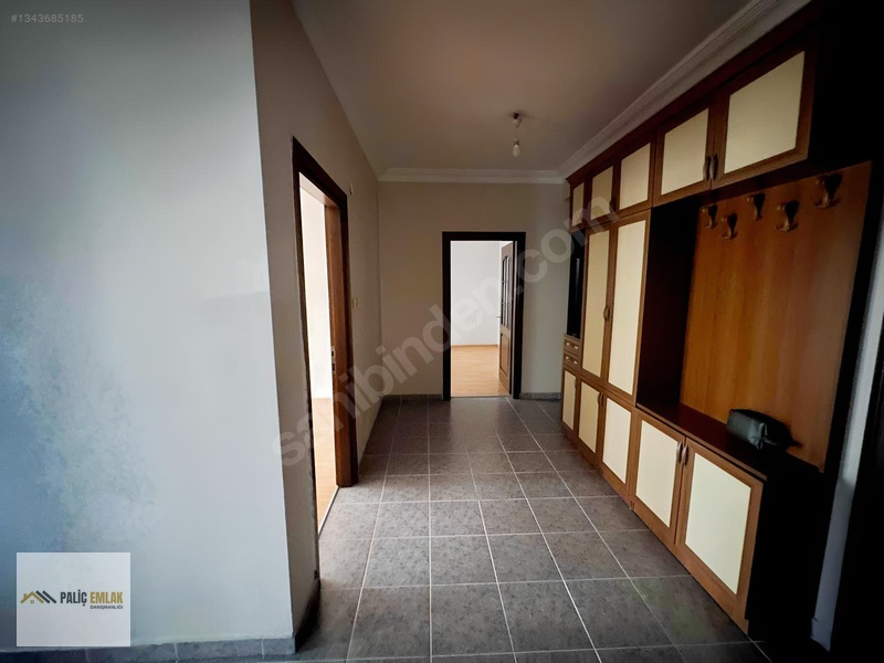 Paliç Emlak Danışmanlığı'ndan Şehir Merkezinde Kiralık 3+1 — fotoğraf 12